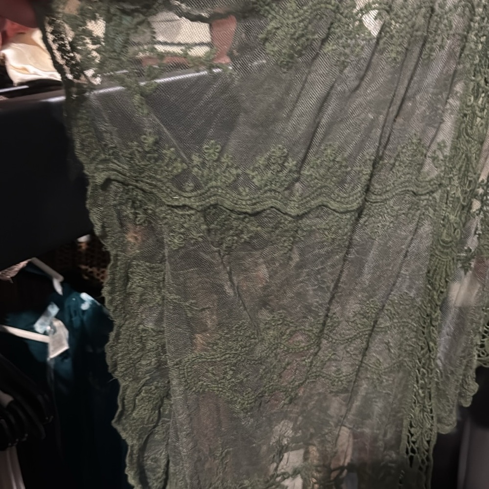 Elegant Green Lace Kimono NWT - Picture 2 of 4